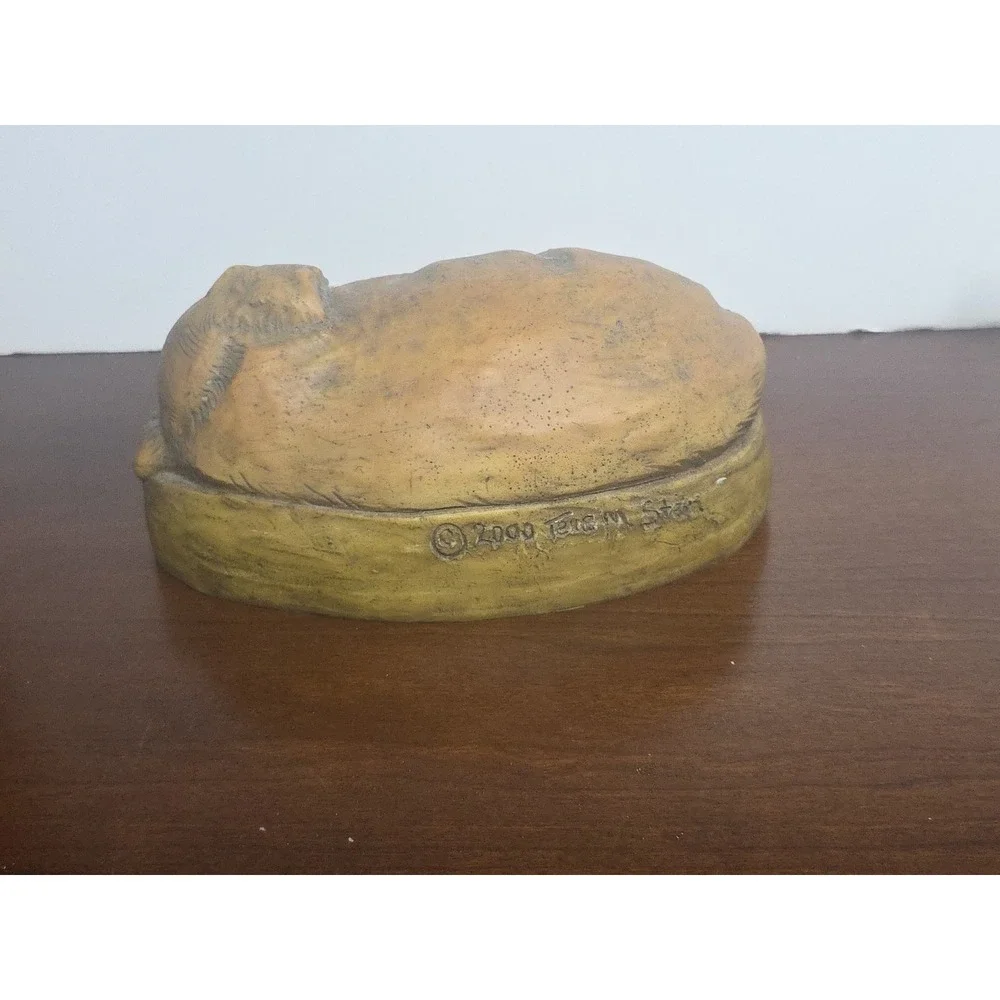 Sleeping Labrador Retriever Dog Baseball Statue 2000‎ Telle M. Stein 8.5